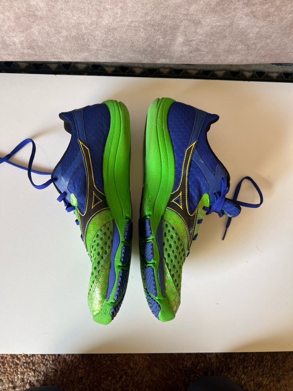 Mizuno Blue & Green Mesh Running Shoes - Picture 8 of 8
